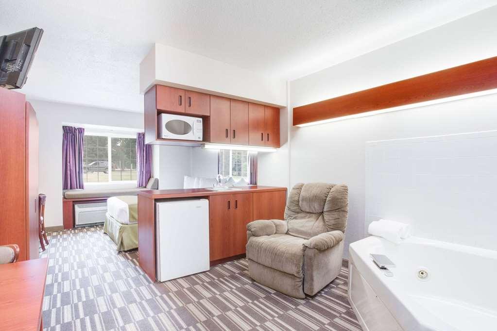 Microtel Inn & Suites By Wyndham Olean Faciliteiten foto