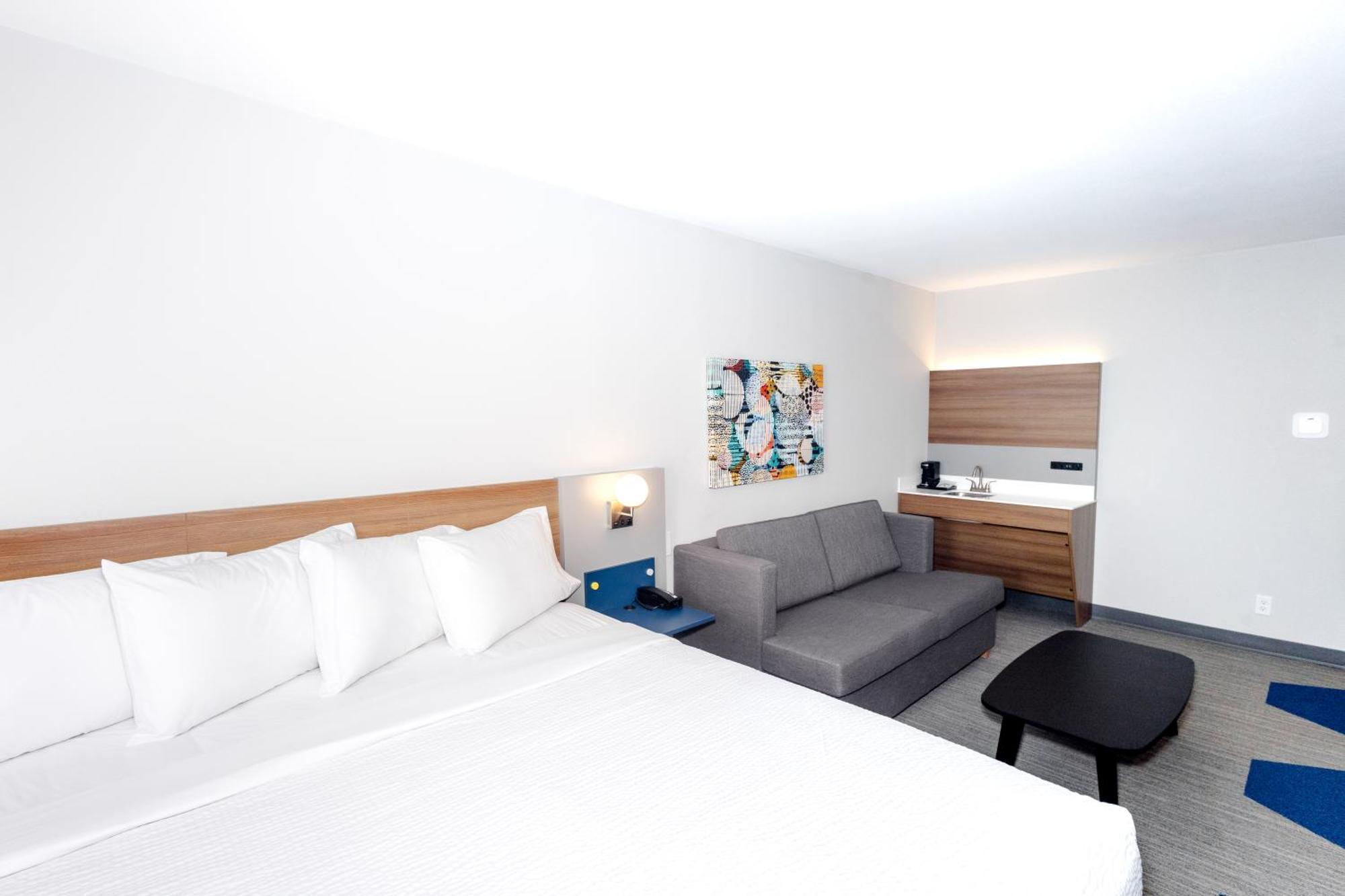 Microtel Inn & Suites By Wyndham Olean Buitenkant foto