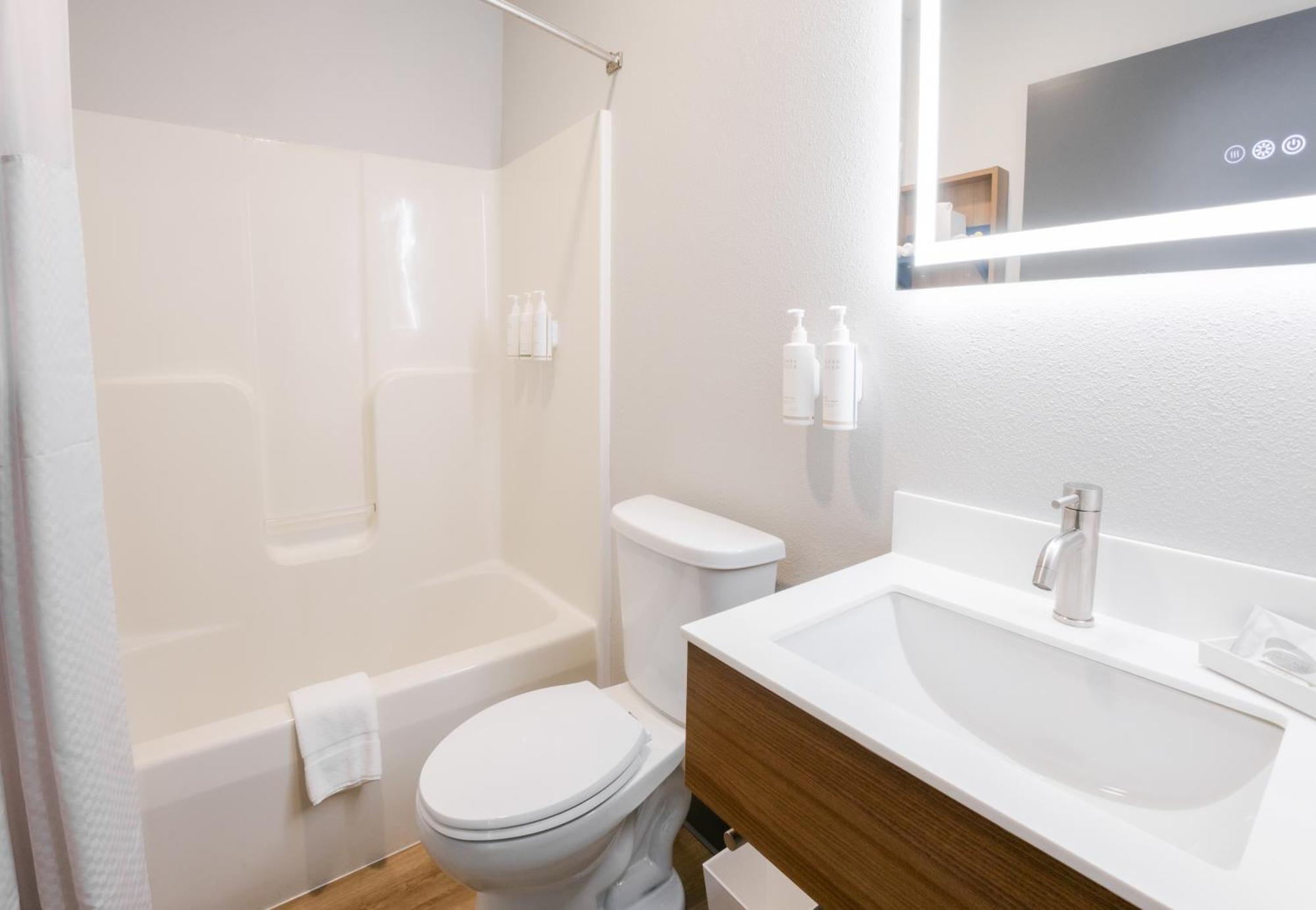Microtel Inn & Suites By Wyndham Olean Buitenkant foto