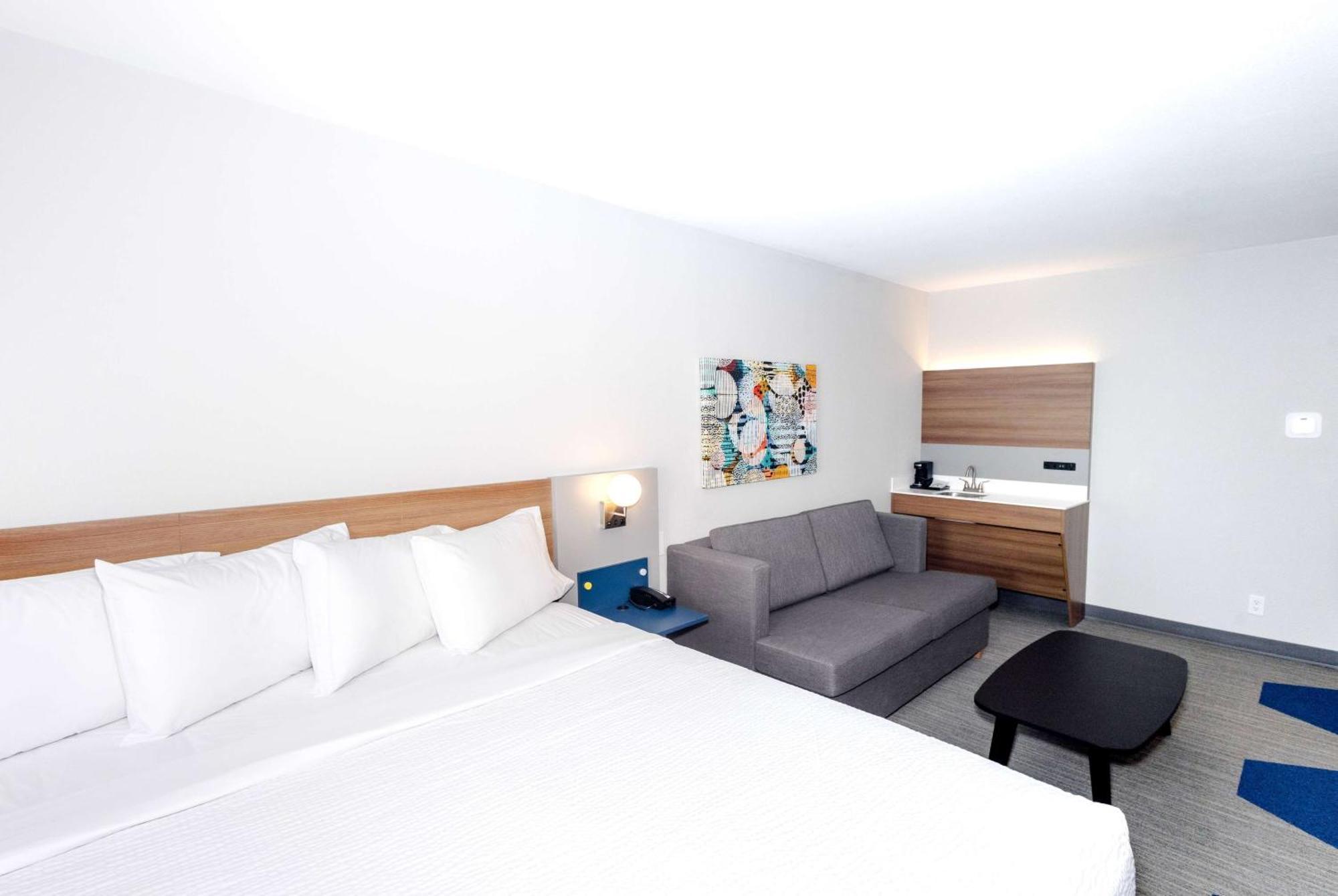Microtel Inn & Suites By Wyndham Olean Buitenkant foto